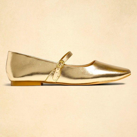Banana Republic Shoes - NWT BANANA REPUBLIC BALLET‎ FLATS